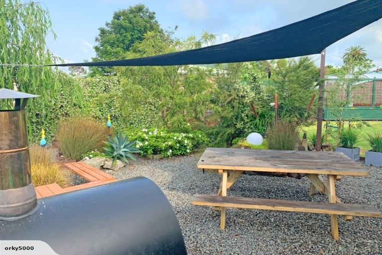 Photo of property in 4 Shoemaker Road, Waipu, 0510