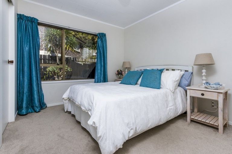 Photo of property in 1/56 Stredwick Drive, Torbay, Auckland, 0630