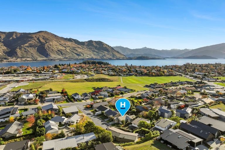 Photo of property in 3b Hogan Lane, Wanaka, 9305