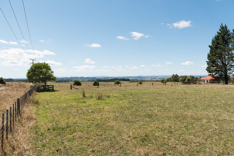 Photo of property in 741 Wiroa Road, Okaihau, 0475