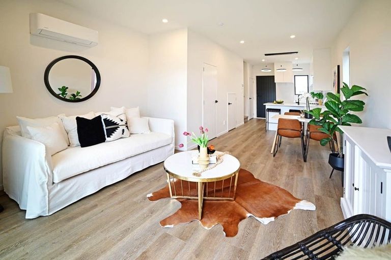Photo of property in 57 Kiato Lane, Flat Bush, Auckland, 2019