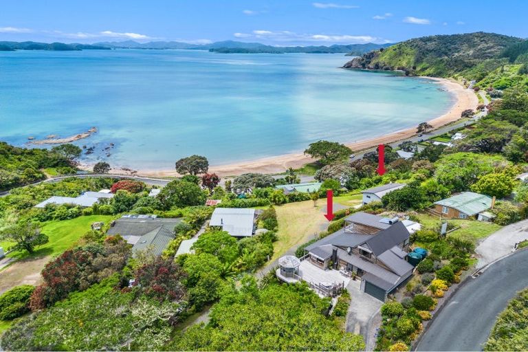 Photo of property in 41 Long Beach Road, Russell, 0202