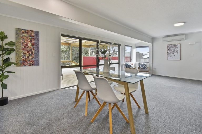 Photo of property in 18 Kaanapali Place, Wattle Downs, Auckland, 2103