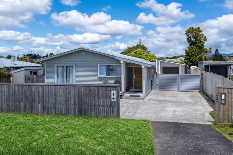 Photo of property in 129 Riverpark Crescent, Henderson, Auckland, 0610