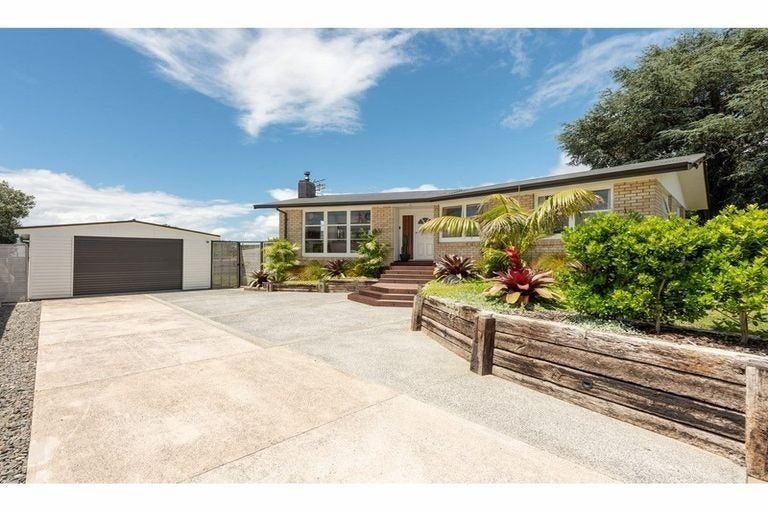 Photo of property in 4 Beaufort Avenue, Brookfield, Tauranga, 3110