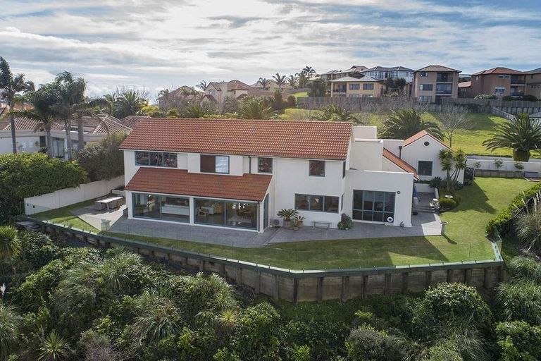 Photo of property in 78 Voyager Drive, Gulf Harbour, Whangaparaoa, 0930