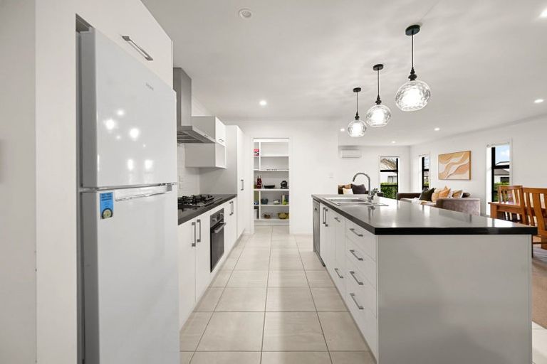 Photo of property in 44 Keston Crescent, Flagstaff, Hamilton, 3210