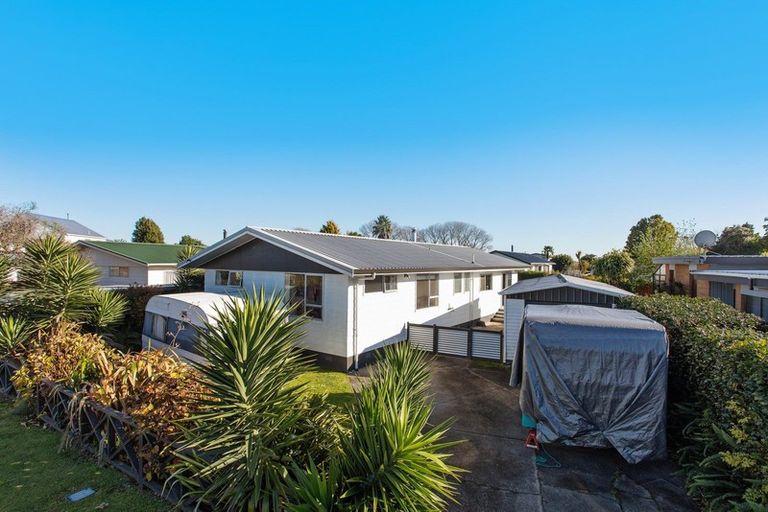 Photo of property in 35 Puriri Crescent, Edgecumbe, 3120
