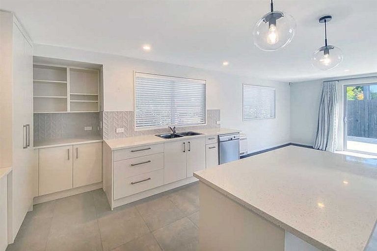 Photo of property in 1/36 Rata Street, Riccarton, Christchurch, 8041