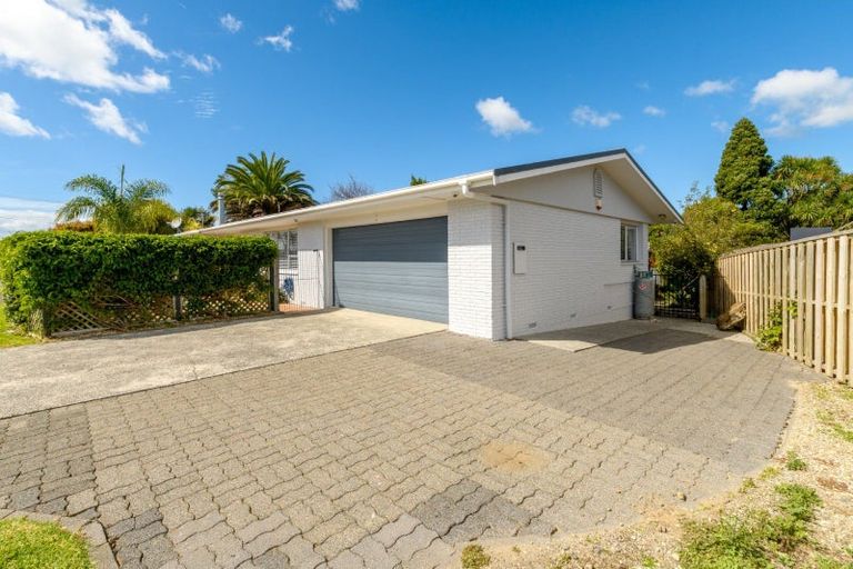 Photo of property in 2 Columba Place, Matua, Tauranga, 3110