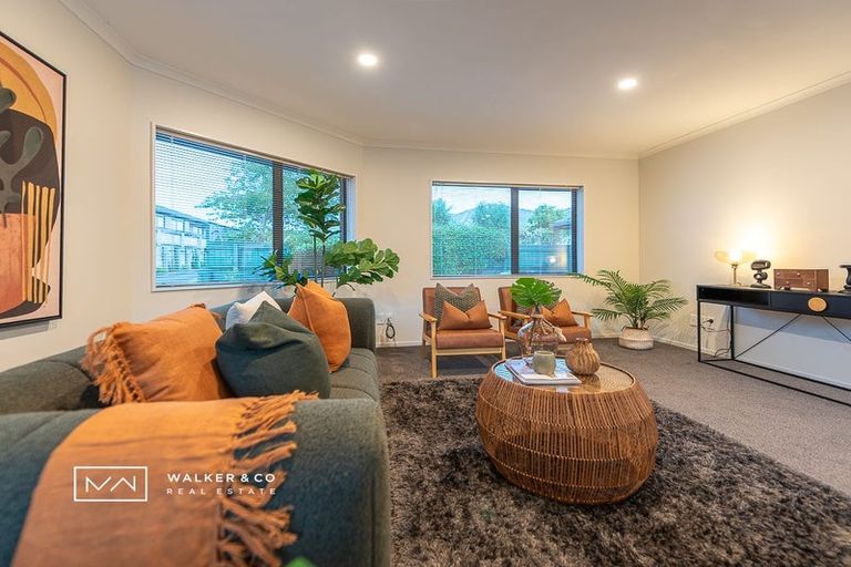 Photo of property in 65 Percy Kinsman Crescent, Riverstone Terraces, Upper Hutt, 5018