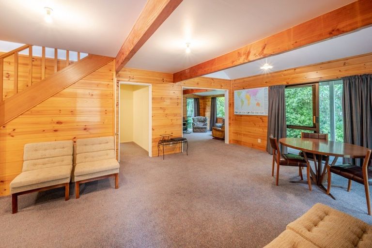 Photo of property in 9 Kowhai Grove, Akaroa, 7520