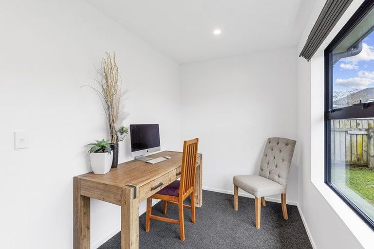 Photo of property in 25 Oak Crescent, Ashhurst, 4810