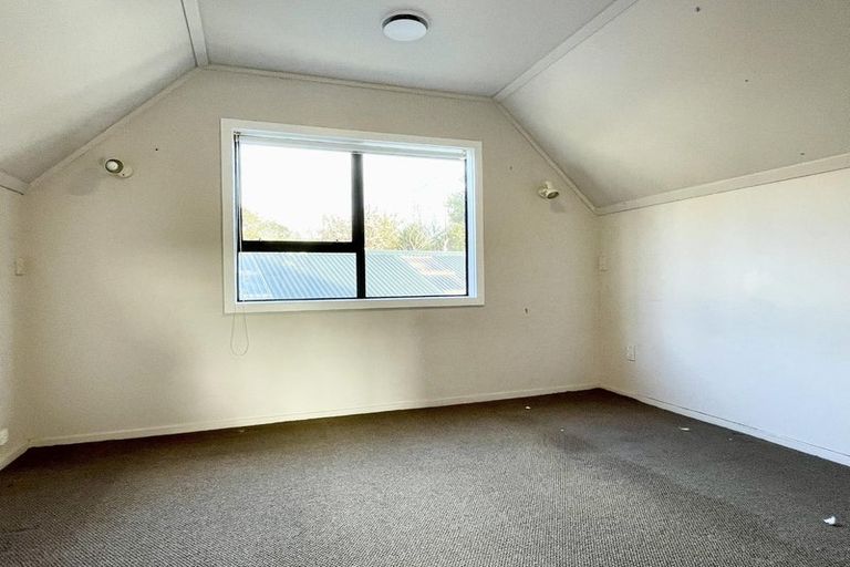 Photo of property in 69 Arundel Crescent, Westown, New Plymouth, 4310
