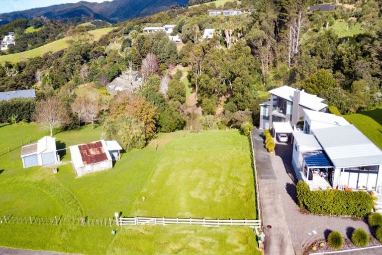 Photo of property in 13 Lang Road, Langs Beach, Waipu, 0582