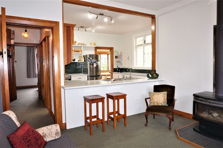 Photo of property in 20 Weraroa Road, Levin, 5510