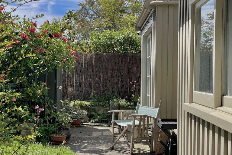 Photo of property in 4 Exeter Street, Waimate, 7924