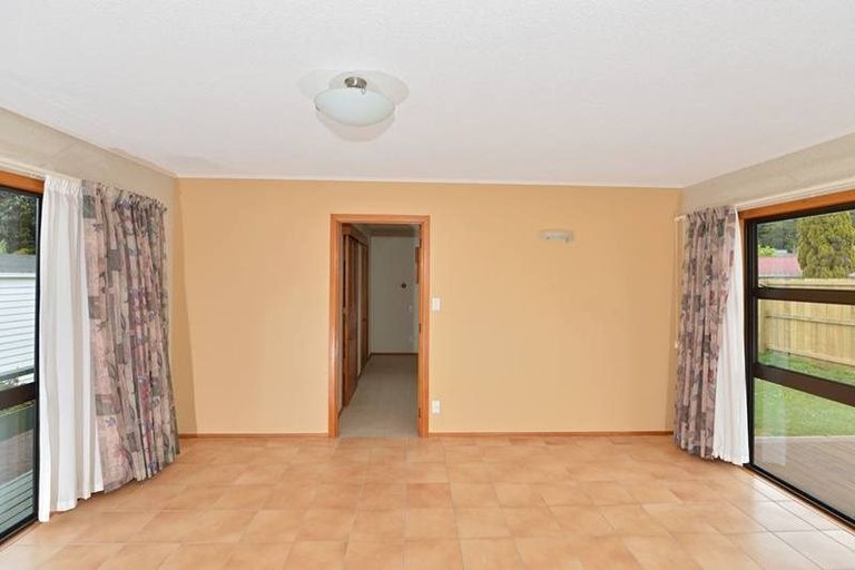 Photo of property in 24 Carr Street, Te Kamo, Whangarei, 0112