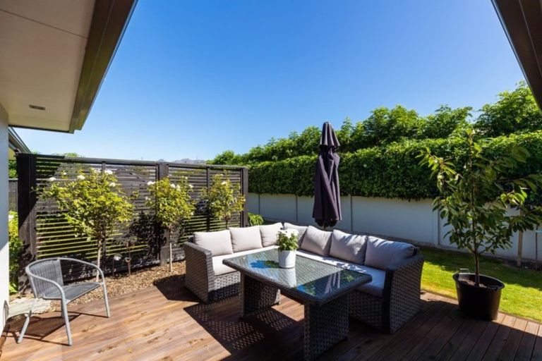 Photo of property in 50 Erskine Street, Lake Hayes, Queenstown, 9304