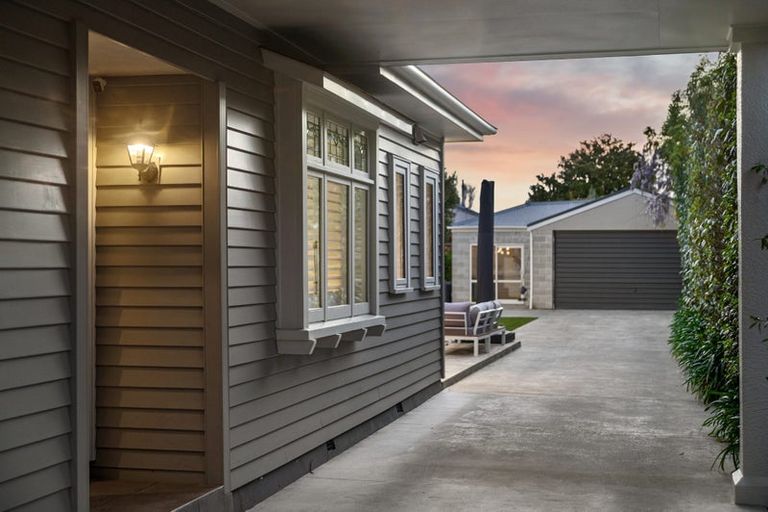 Photo of property in 67 Wairakei Road, Bryndwr, Christchurch, 8052