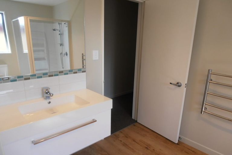 Photo of property in 8 Bowmore Lane, Broomfield, Christchurch, 8042