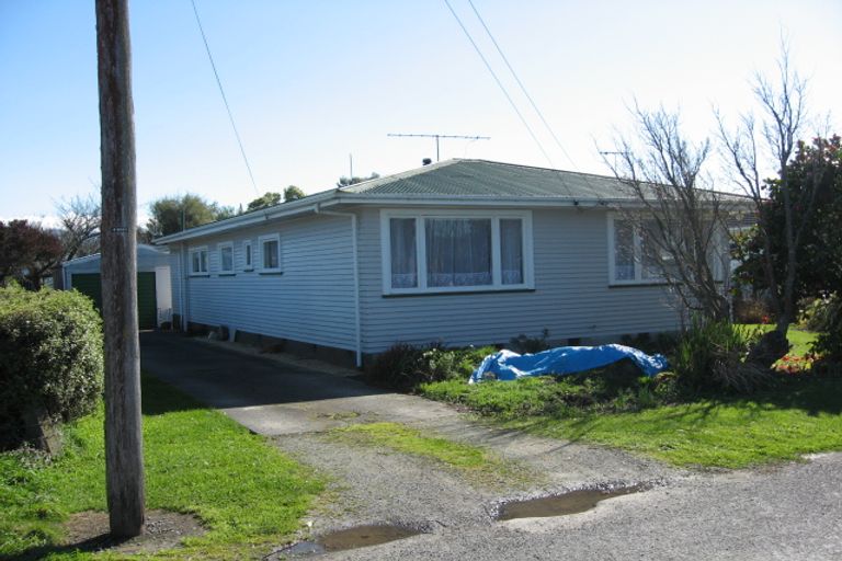 Photo of property in 52 Reading Street, Greytown, 5712