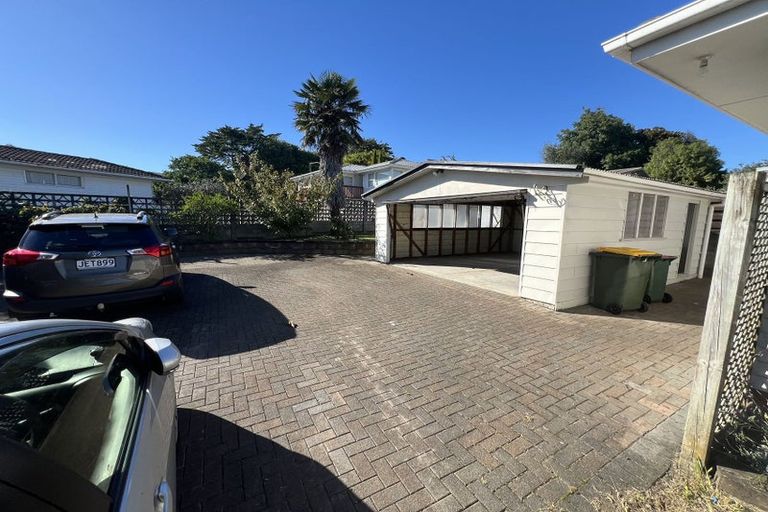 Photo of property in 9 Wycherley Drive, Bucklands Beach, Auckland, 2014