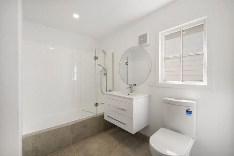 Photo of property in 26 Bridge Street, Rongotai, Wellington, 6022