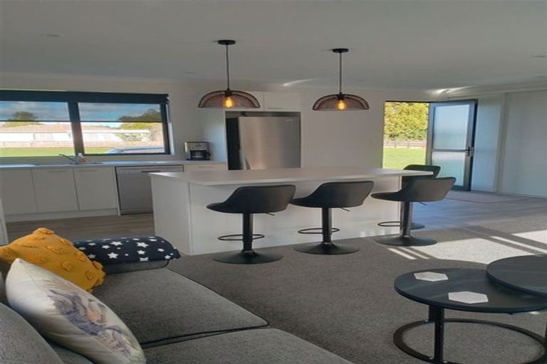 Photo of property in 52 Shoemaker Road, Waipu, 0510