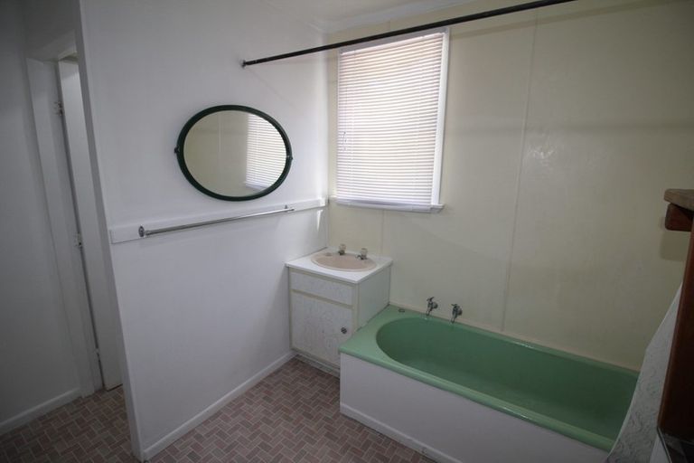 Photo of property in 283-291 Middleton Road, Glenside, Wellington, 6037