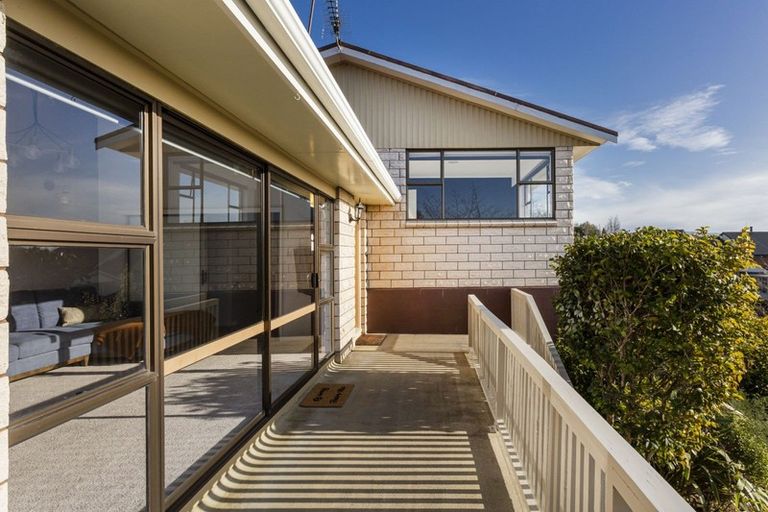 Photo of property in 33 Gebbie Street, Kinmont Park, Mosgiel, 9024