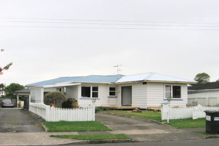 Photo of property in 73 Ngaio Road, Waikanae, 5036