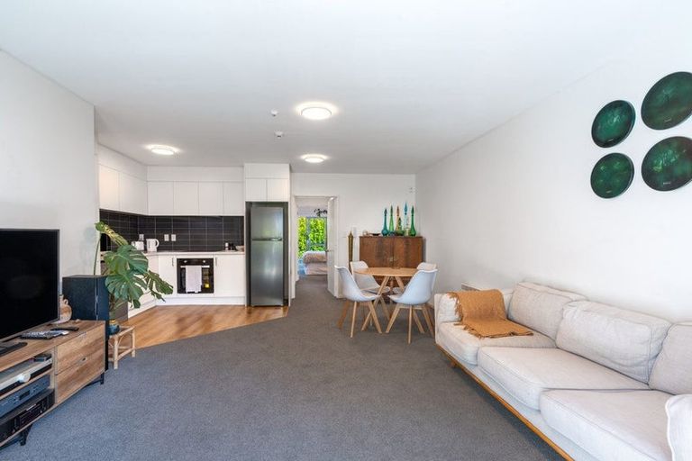 Photo of property in Amuri Park Apartments, 4/280 Bealey Avenue, Christchurch Central, Christchurch, 8013