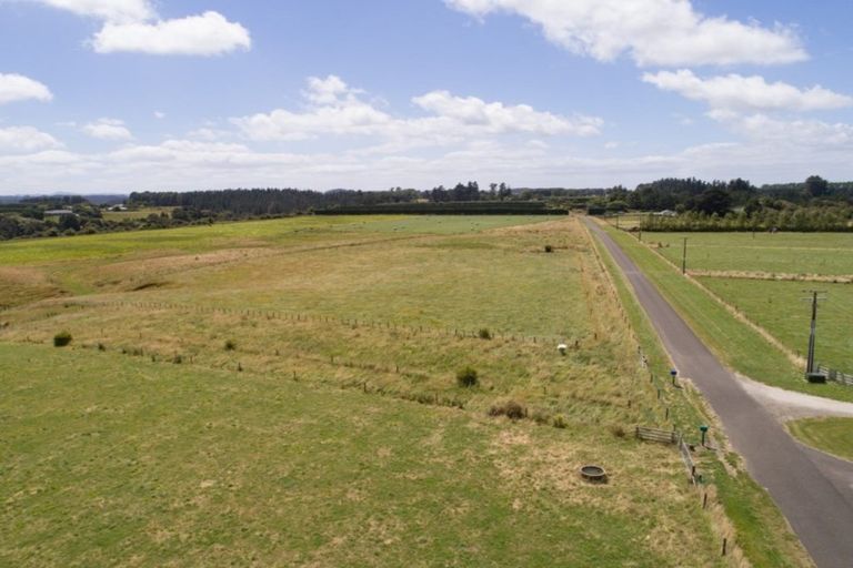 Photo of property in Campbell Road, Brunswick, 4571