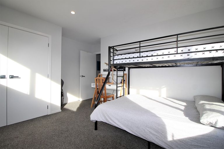 Photo of property in 74 Larch Crescent, Alexandra, 9320