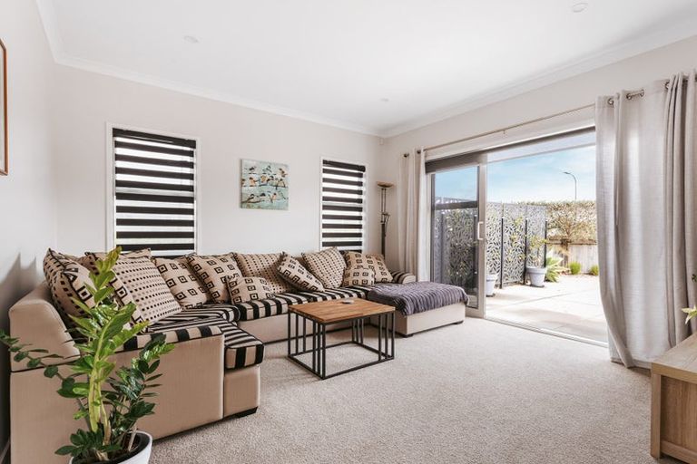 Photo of property in 6 Fuller Street, Papamoa Beach, Papamoa, 3118