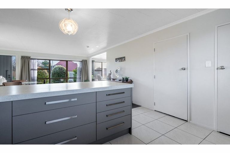 Photo of property in 61 Vogel Street, Waikiwi, Invercargill, 9810