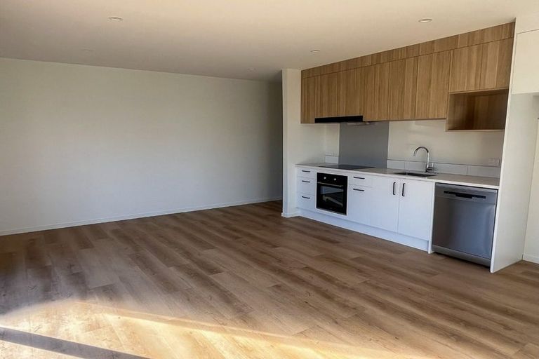 Photo of property in 1/34 Vagues Road, Northcote, Christchurch, 8052