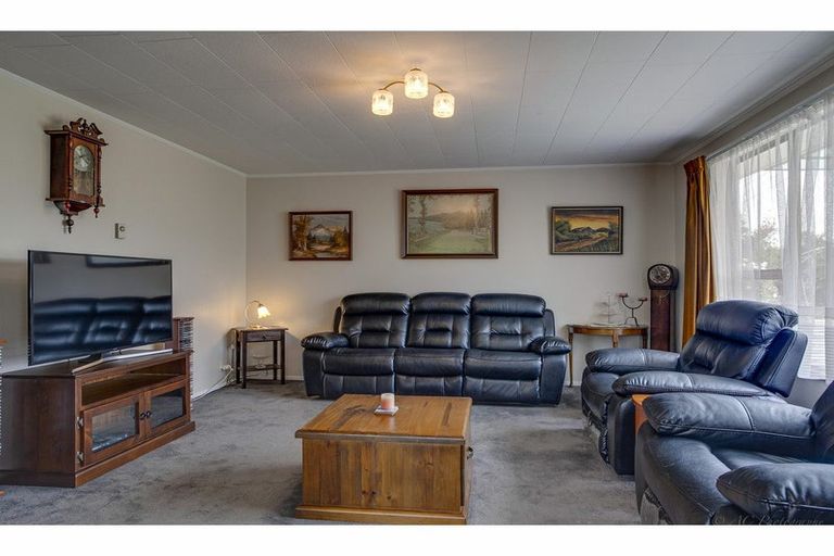 Photo of property in 16 Acacia Drive, Levels, Timaru, 7973