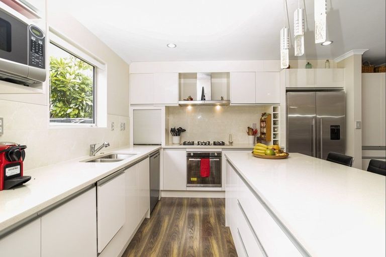 Photo of property in 46b Millen Avenue, Pakuranga, Auckland, 2010