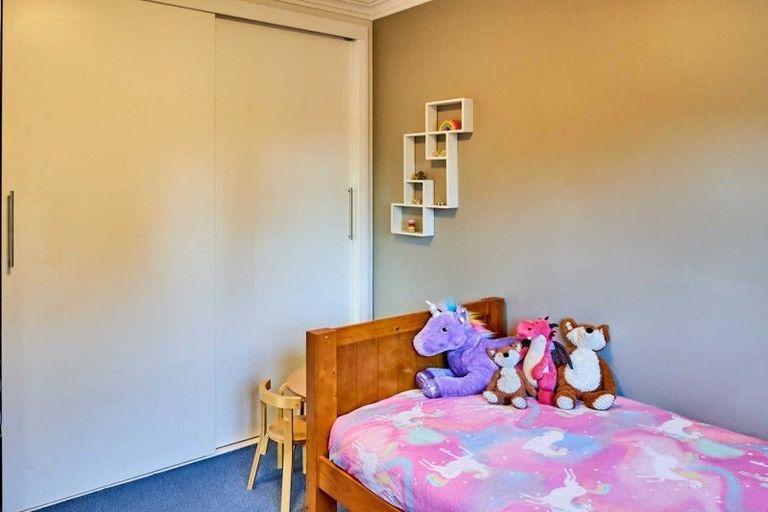 Photo of property in 341 Muritai Road, Eastbourne, Lower Hutt, 5013