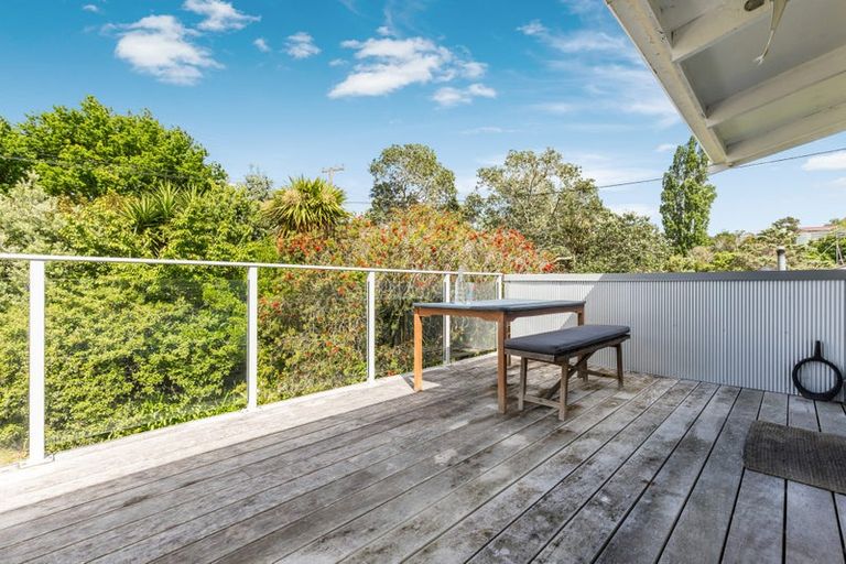 Photo of property in 11 Bays Road, Orere Point, Papakura, 2585