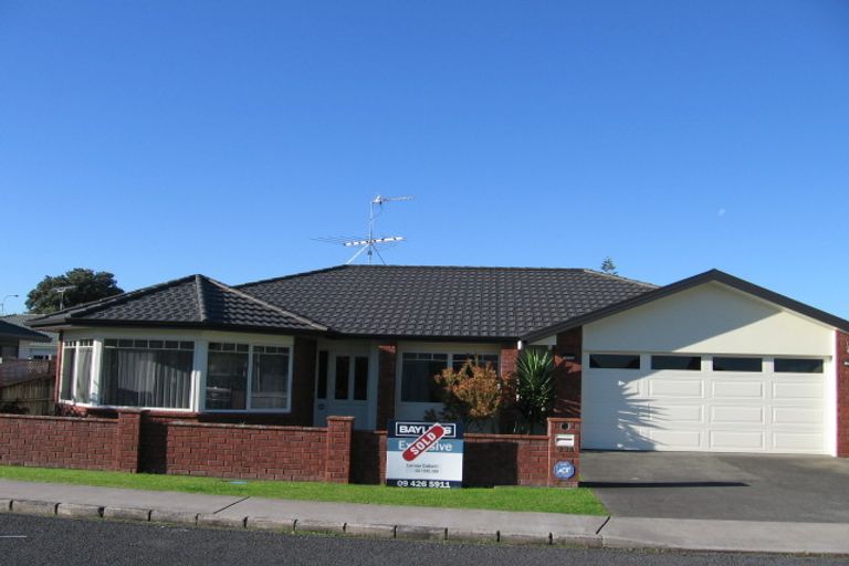Photo of property in 29b Alice Avenue, Orewa, 0931