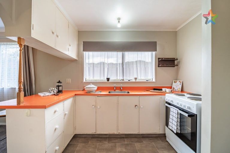 Photo of property in 316b Wellington Road, Wainuiomata, Lower Hutt, 5014