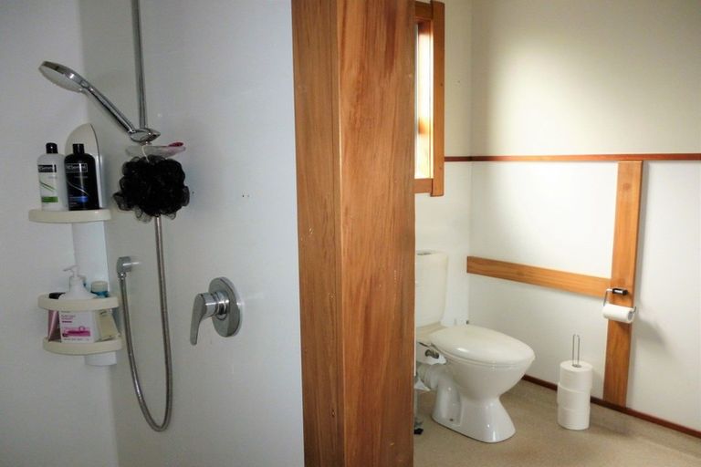 Photo of property in 9 Domett Street, Opunake, 4616