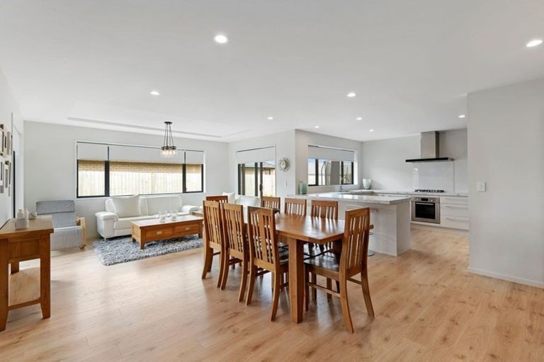 Photo of property in 53 Stonebrook Drive, Rolleston, 7614