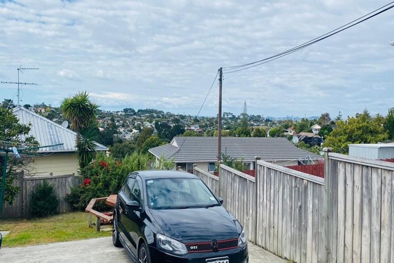Photo of property in 307 Sunset Road, Sunnynook, Auckland, 0632