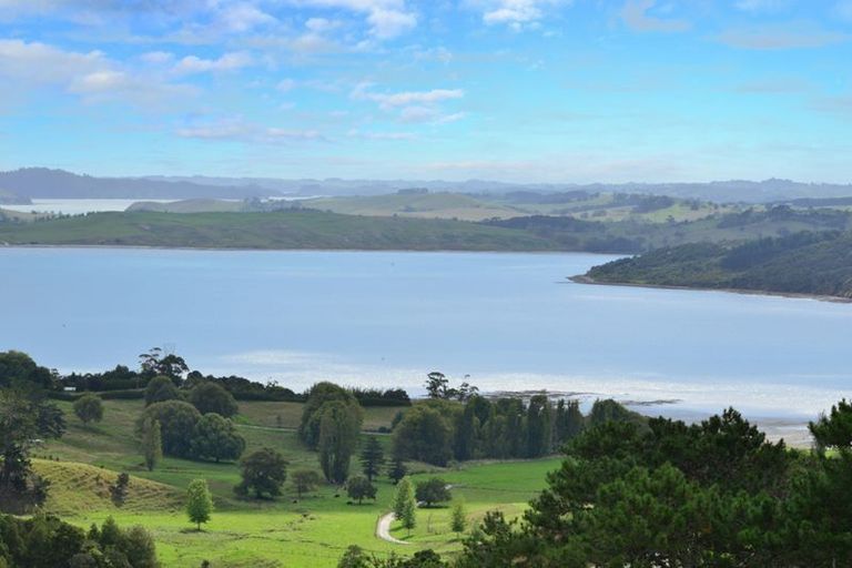 Photo of property in 258 Pah Hill Road, Wharehine, Wellsford, 0973