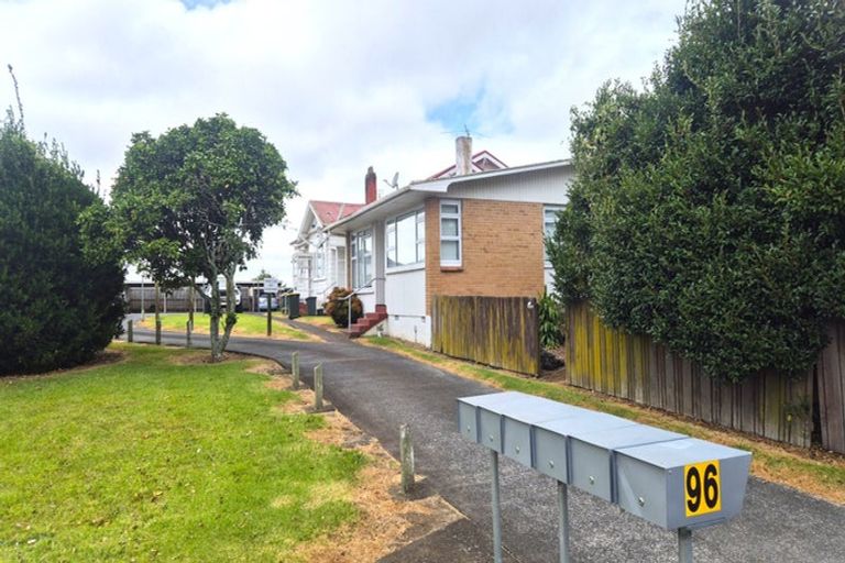 Photo of property in 4/96 Wallace Road, Papatoetoe, Auckland, 2025