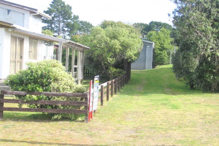 Photo of property in 205b Sylvia Road, Whangamata, 3620